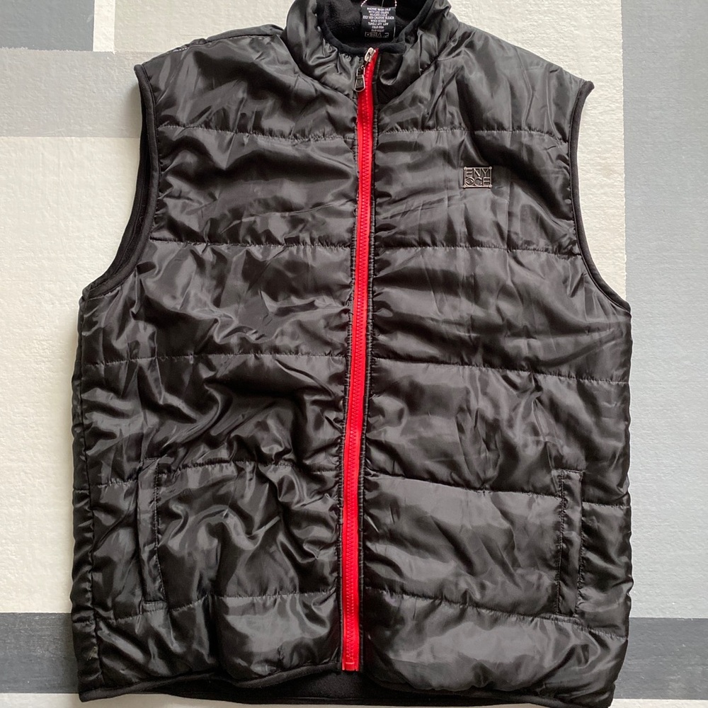 Men’s Black & Red ENYCE Puffer Vest (Sean Combs Co.) (Sean John) (P. Diddy)